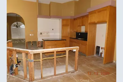 1861 Calaveras, Pinon Hills, CA 92372 - Photo 5
