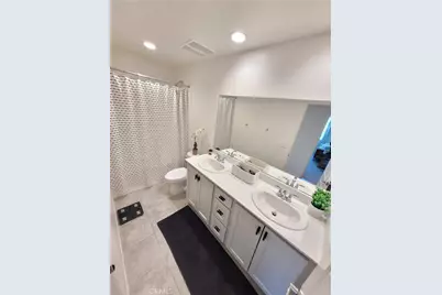 30402 Concord Coach Court, Winchester, CA 92596 - Photo 19