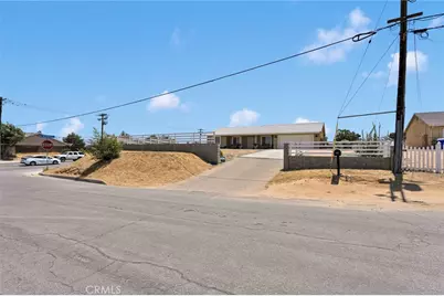 16081 Sitting Bull, Victorville, CA 92395 - Photo 5