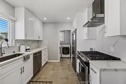 19010 Community, Northridge, CA 91324 - Photo 19