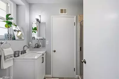 19010 Community, Northridge, CA 91324 - Photo 21