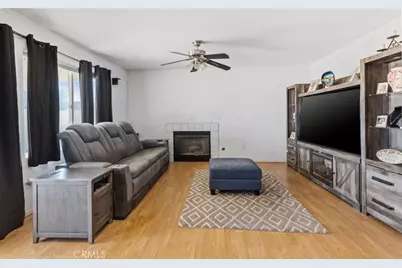 14485 Fontaine Way, Victorville, CA 92394 - Photo 13