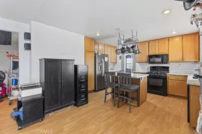 14485 Fontaine Way, Victorville, CA 92394 - Photo 11
