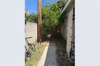 1110 S Towner, Santa Ana, CA 92707 - Photo 9