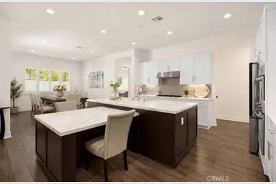 11638 Oakton Way, Corona, CA 92883 - Photo 3