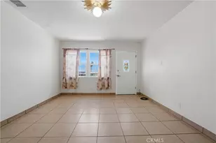 25591 Anderson, Barstow, CA 92311 - Photo 3