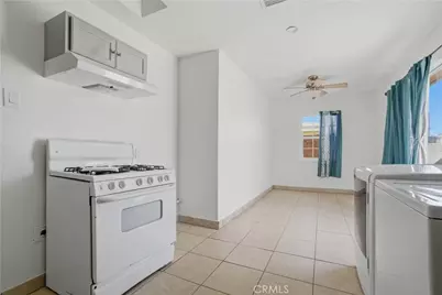 25591 Anderson, Barstow, CA 92311 - Photo 9