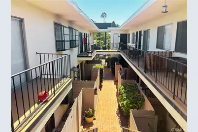 1522 S Centinela Ave #204, Los Angeles, CA 90025 - Photo 11