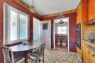 909 W Flora, Ontario, CA 91762 - Photo 9