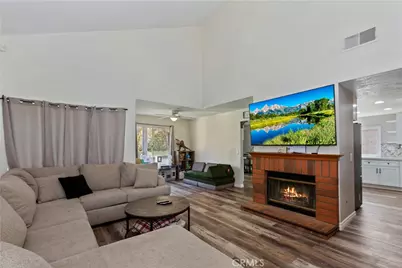 17014 Prospect Avenue, Fontana, CA 92336 - Photo 5