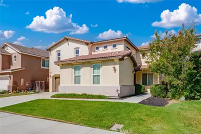 34111 San Sebastian, Murrieta, CA 92563 - Photo 3