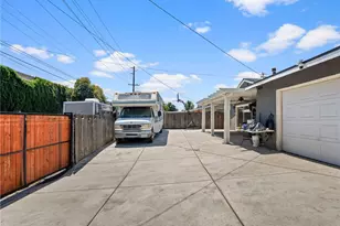 952 E La Verne, Pomona, CA 91767 - Photo 31
