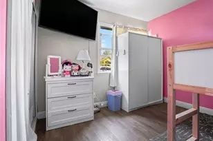 952 E La Verne, Pomona, CA 91767 - Photo 27