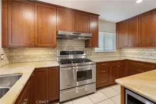 1560 Carnation Way, Upland, CA 91786 - Photo 15