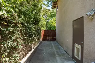 1560 Carnation Way, Upland, CA 91786 - Photo 61