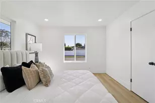 10007 Debra Ave, Granada Hills, CA 91343 - Photo 23