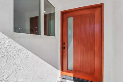 10007 Debra Avenue, Granada Hills, CA 91343 - Photo 5
