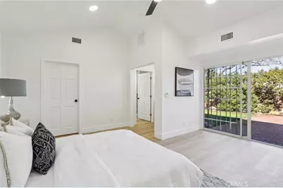 10007 Debra Avenue, Granada Hills, CA 91343 - Photo 41