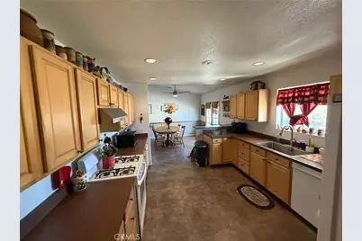 6781 Palisade Way, Yucca Valley, CA 92284 - Photo 13