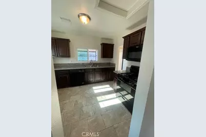 1326 W 98th, Los Angeles, CA 90044 - Photo 15