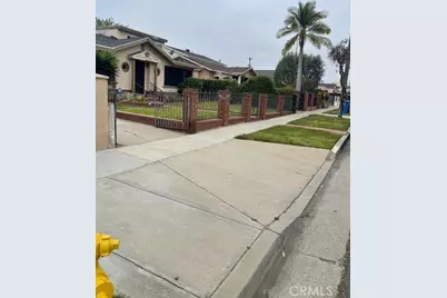 1326 W 98th, Los Angeles, CA 90044 - Photo 5
