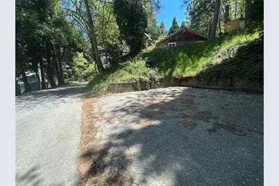 22951 Redwood, Crestline, CA 92325 - Photo 9