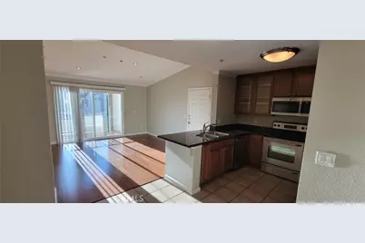 1015 La Terraza #304, Corona, CA 92879 - Photo 11