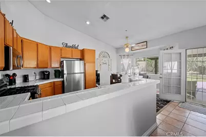 13760 Meadow Court, Fontana, CA 92337 - Photo 11