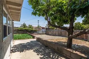 16275 Dianthus Ave, Fontana, CA 92335 - Photo 35