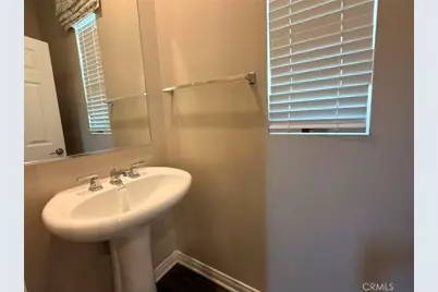 196 Bonita, Rialto, CA 92376 - Photo 9