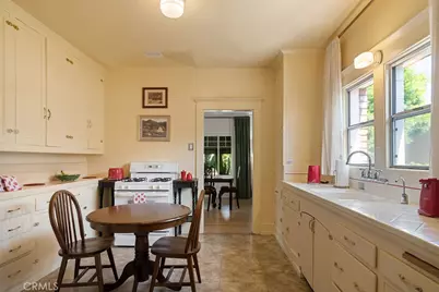 303 S Moore Avenue, Monterey Park, CA 91754 - Photo 9
