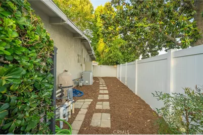 303 S Cimmeron Trail, Glendora, CA 91741 - Photo 37