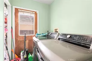 9549 Mallison, South Gate, CA 90280 - Photo 11