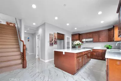 10877 Cameron Court, Corona, CA 92883 - Photo 3
