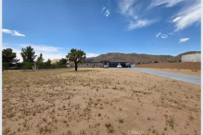 24236 Cahuilla Road, Apple Valley, CA 92307 - Photo 1
