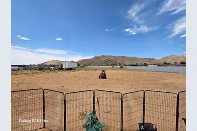 24236 Cahuilla Road, Apple Valley, CA 92307 - Photo 37
