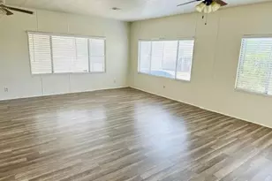 575 S Lyon, Hemet, CA 92543 - Photo 3