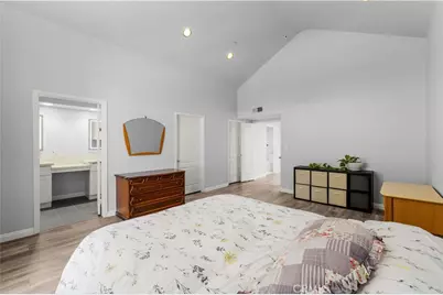 2101 Glenada Avenue #2, Montrose, CA 91020 - Photo 15