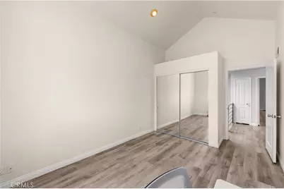 2101 Glenada Avenue #2, Montrose, CA 91020 - Photo 19