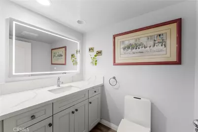 2101 Glenada Avenue #2, Montrose, CA 91020 - Photo 11