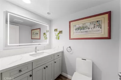 2101 Glenada Avenue #2, Montrose, CA 91020 - Photo 11