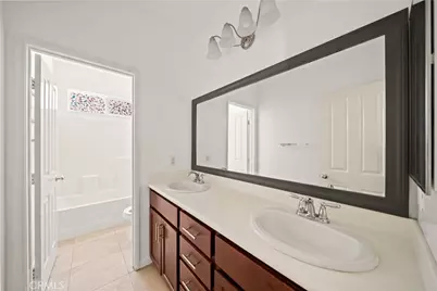 18039 Lapis, San Bernardino, CA 92407 - Photo 41