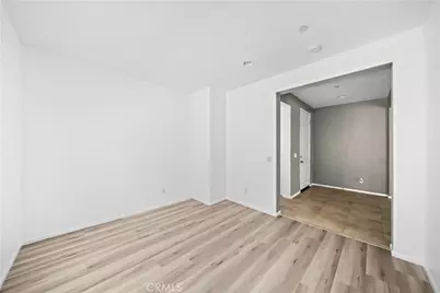 18039 Lapis, San Bernardino, CA 92407 - Photo 9