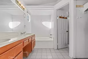 1369 Cresta Rd, Corona, CA 92879 - Photo 19