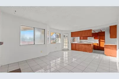 1369 Cresta Road, Corona, CA 92879 - Photo 11