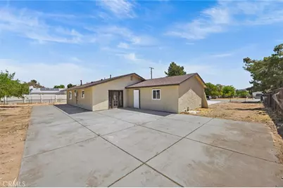 9030 Roble, Hesperia, CA 92345 - Photo 27