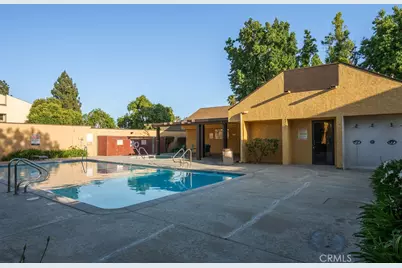 435 W 9th #D5, Upland, CA 91786 - Photo 3