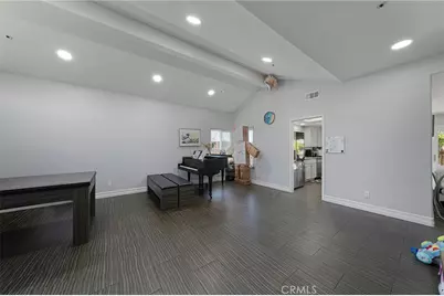 7480 Harvard Court, Fontana, CA 92336 - Photo 5