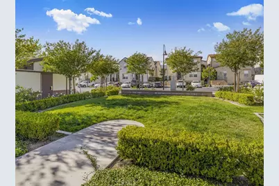 5604 Altamura #6, Fontana, CA 92336 - Photo 31