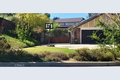 11051 Estacia, Yucaipa, CA 92399 - Photo 15